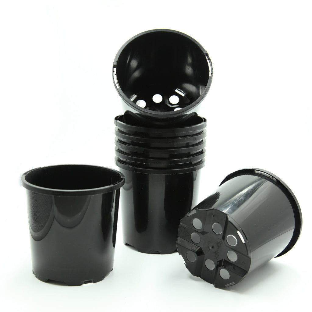 100mm Round Slimline Plastic Pot in Black